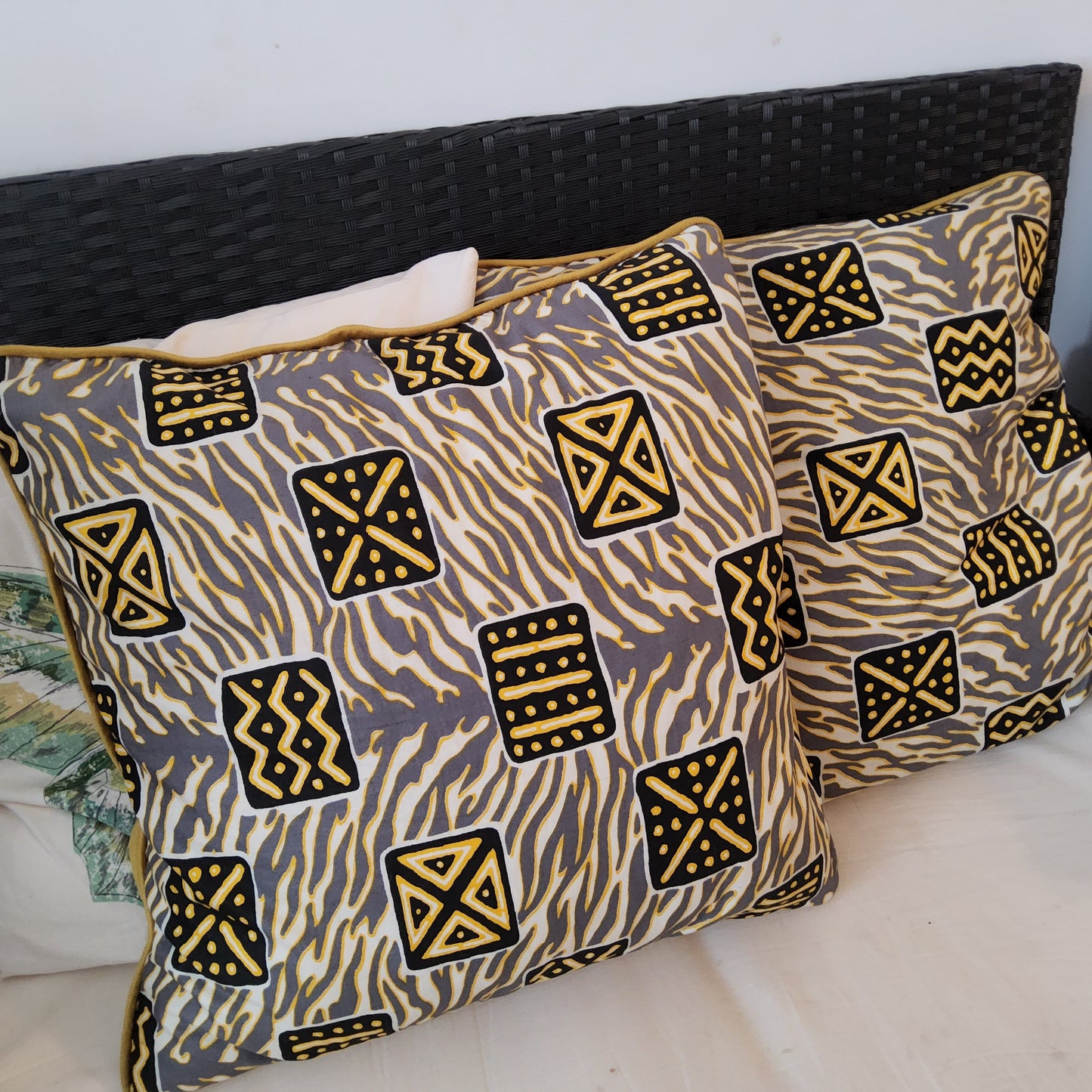 BESPOKE AFRO FUSION 2 CUSHIONS + LAMPSHADE SET