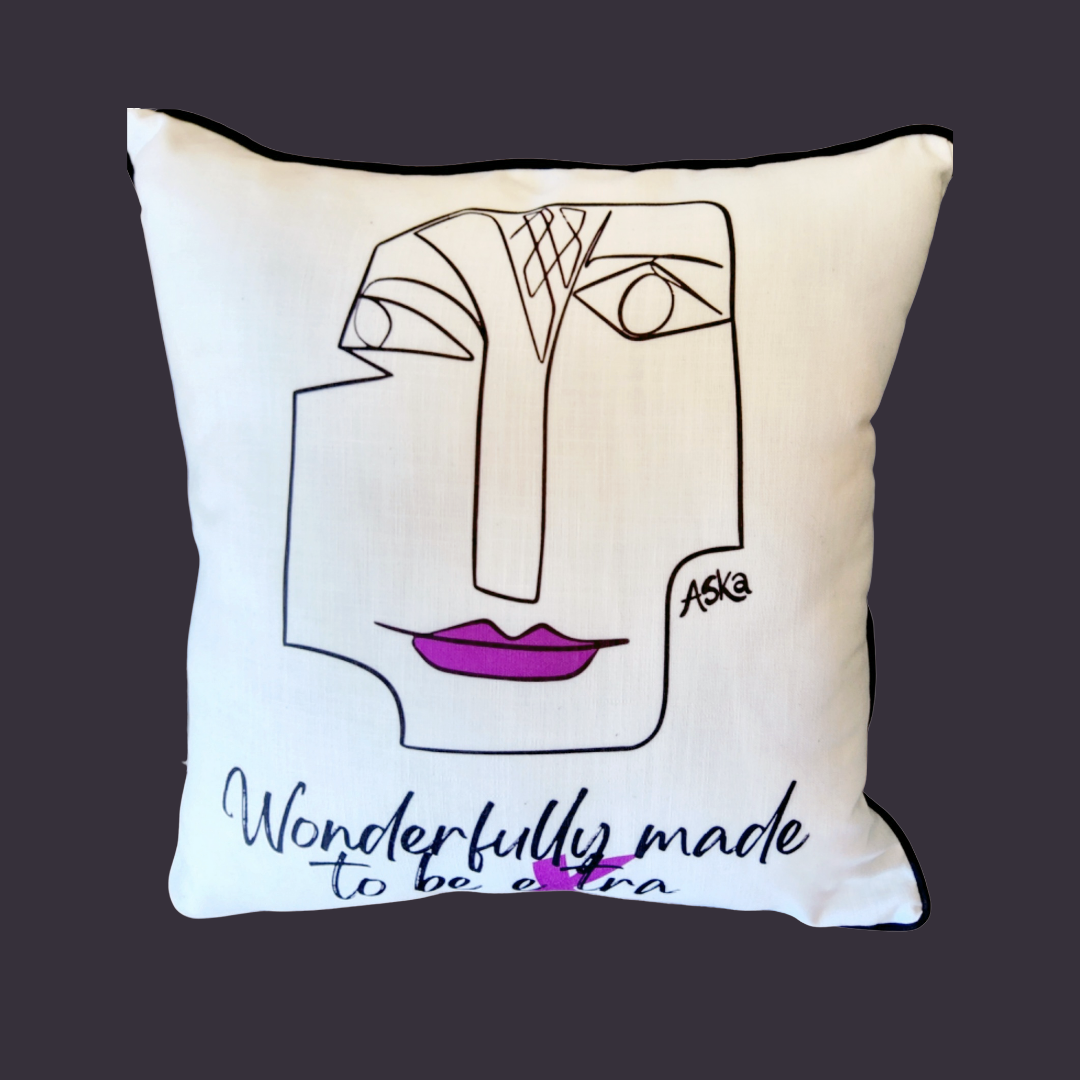 AFRO FUSION DESIGN CUSHIONS - 4 LUSH CUSHIONS+FREE LAMPSHADE SET