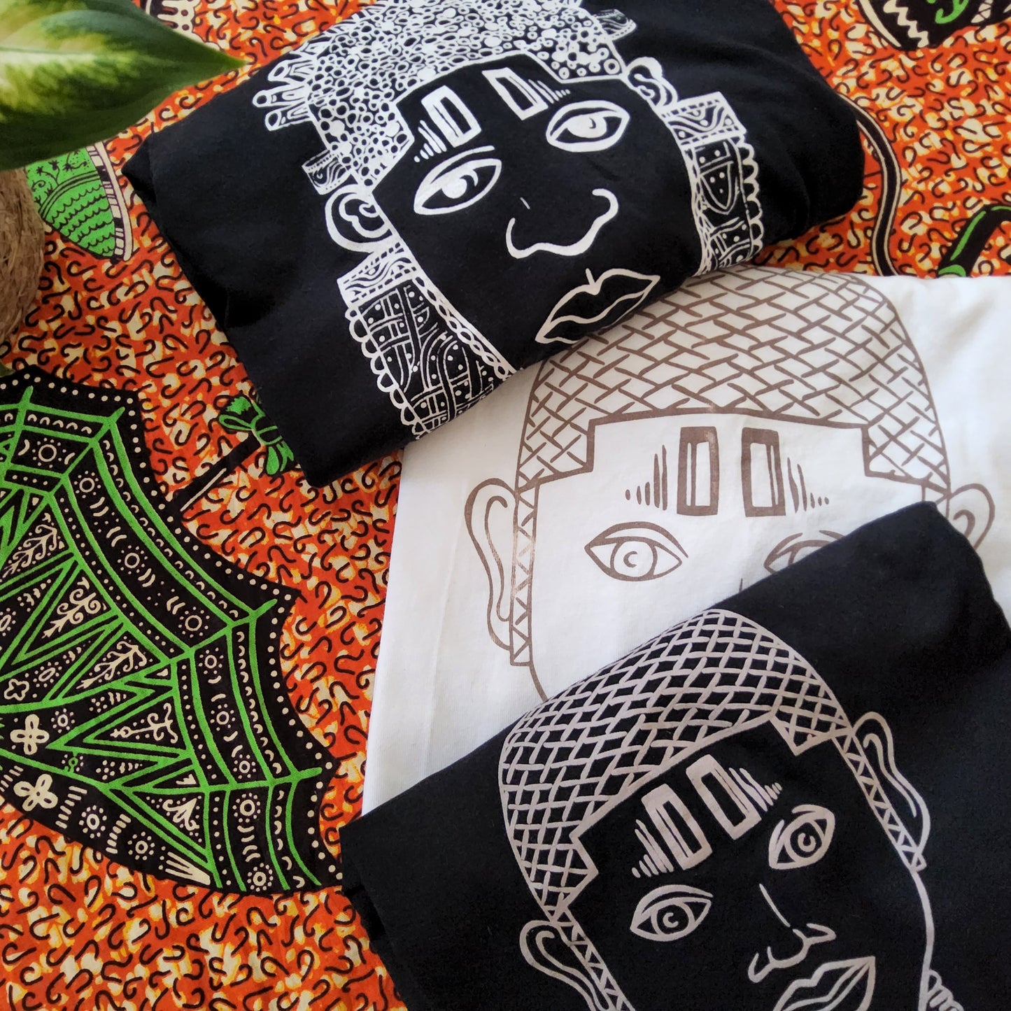 IYOBA ART EARTH POSITIVE-ROSEGOLD ON WHITE TEE