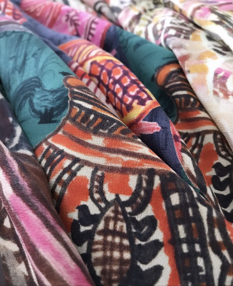 BEAUTIFUL NOSTALGIA CREPE DE CHINE SCARF